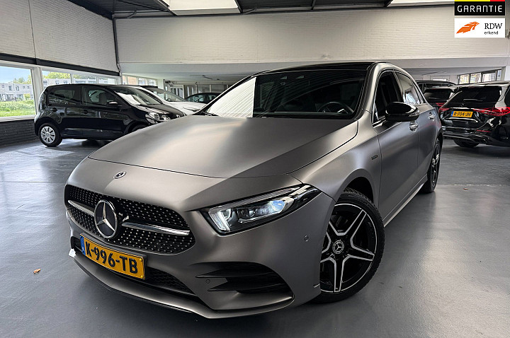 Mercedes-Benz A-Klasse 250 e Business Solution AMG Limited |Pano|