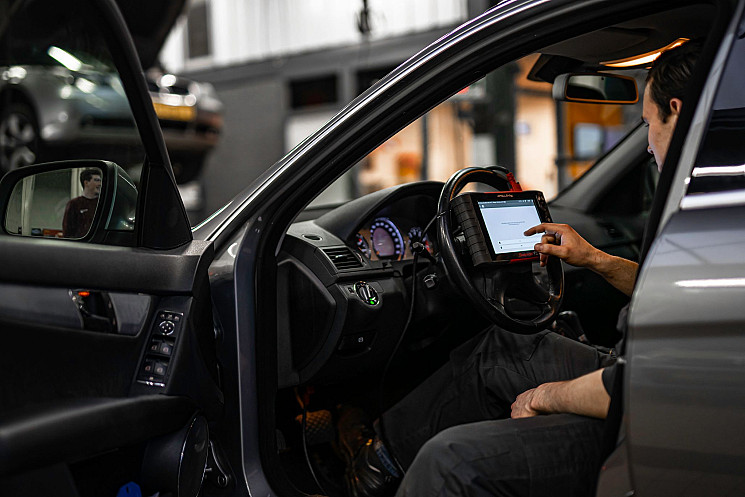 Carteam Autotrader Voorschoten